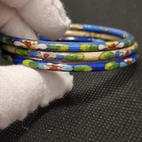 ♥️HOST PIC♥️ Vintage Jewelry Cloisonne Bracelets Set of 3, Vintage Bangle - Picture 8 of 11
